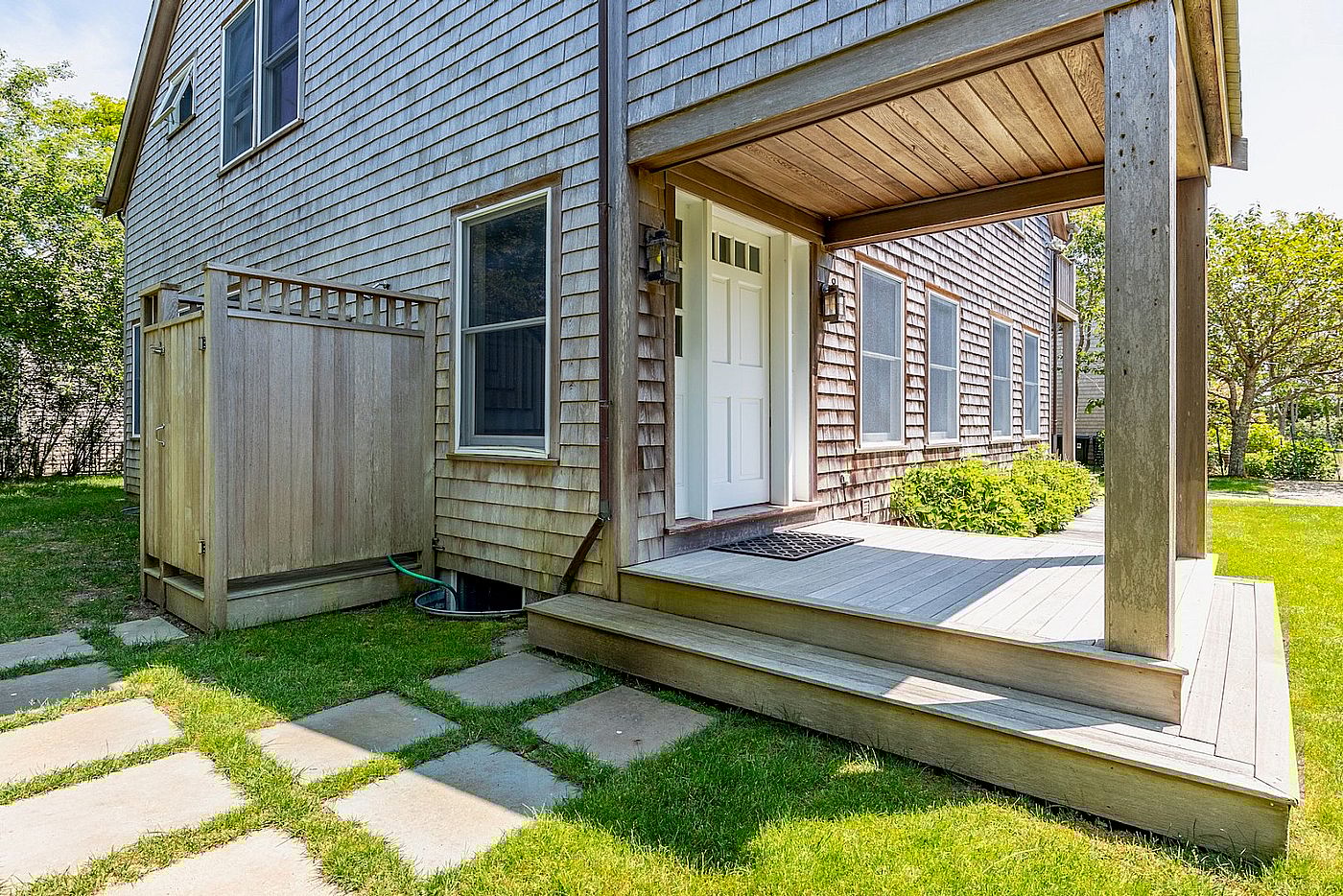 8 Ipswich Street Nantucket MA