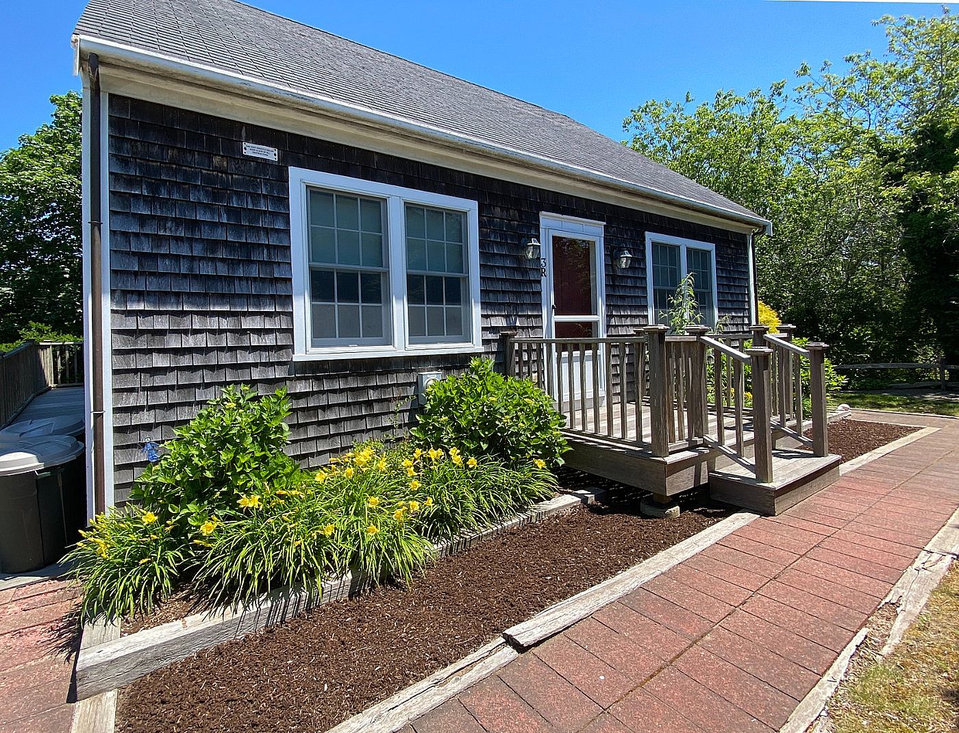 3 Rustys Way - House & Cottage Nantucket MA