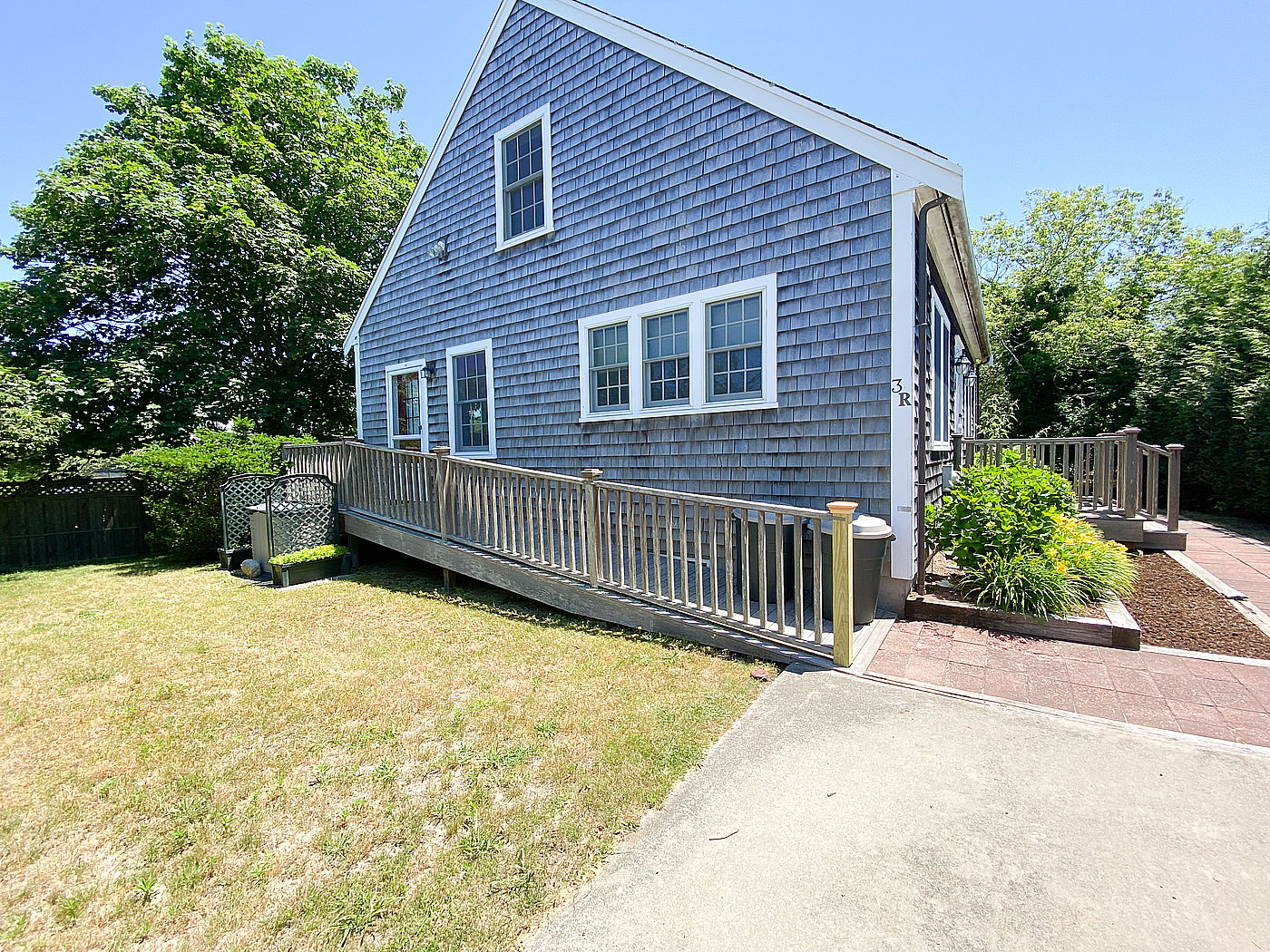 3 Rustys Way - House & Cottage Nantucket MA