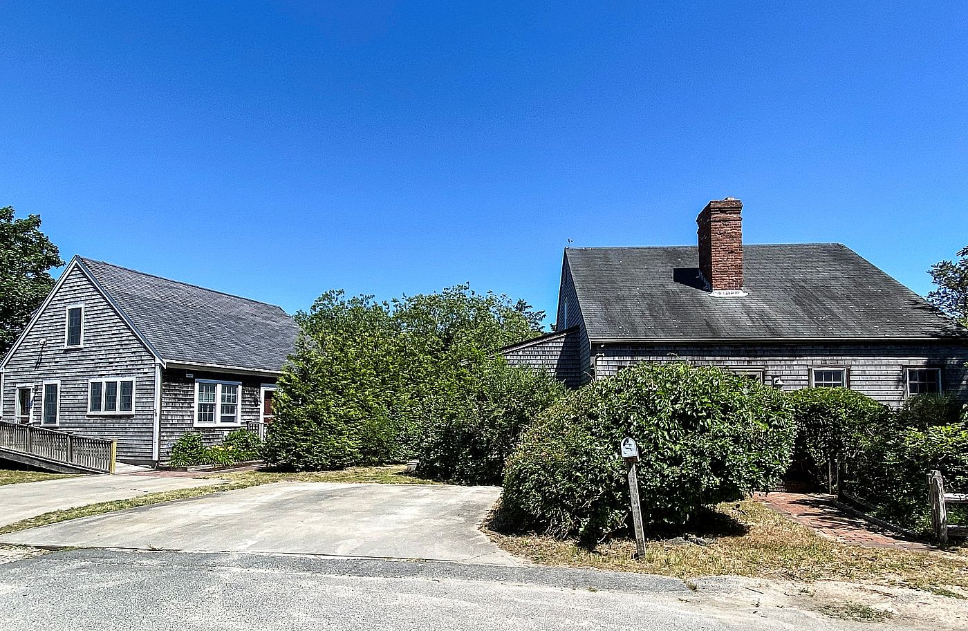 3 Rustys Way - House & Cottage Nantucket MA