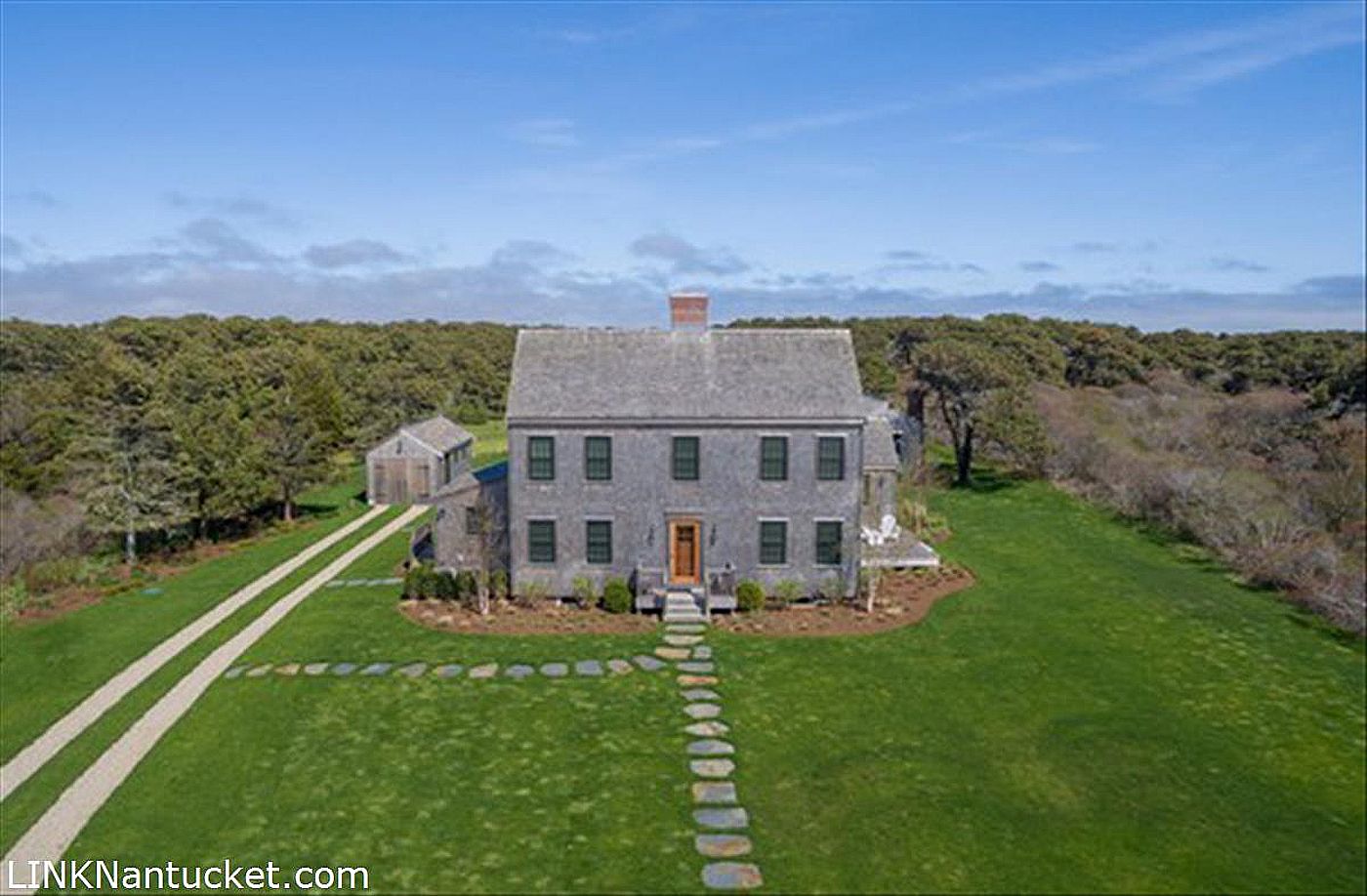 138 Miacomet Road Nantucket MA