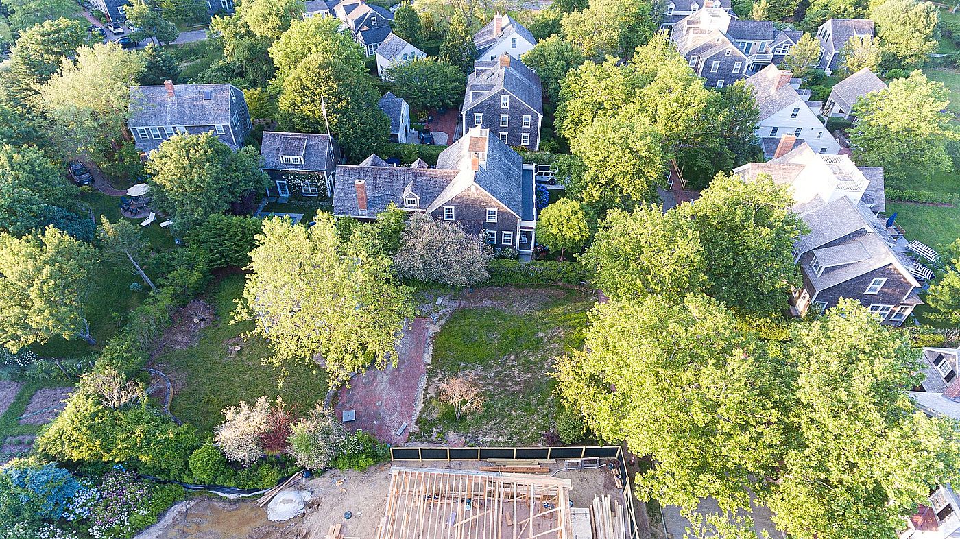 9 Woodbury Lane Nantucket MA
