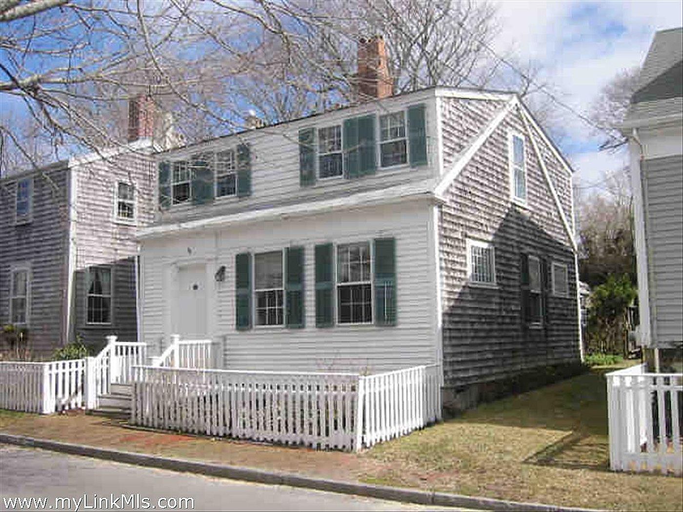 9 Lily Street Nantucket MA
