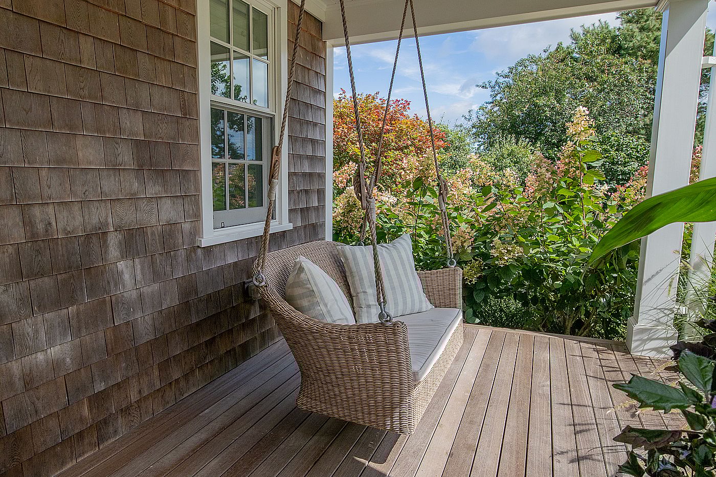 8 High Brush Path Nantucket MA