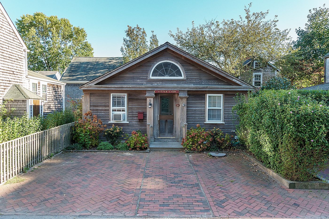 8B Lyon Street Nantucket MA