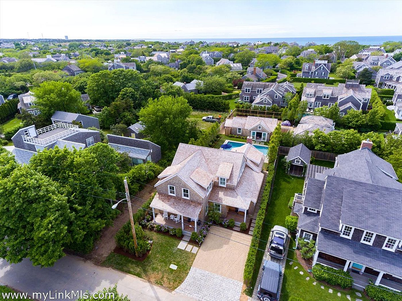 8 Highland Avenue Nantucket MA