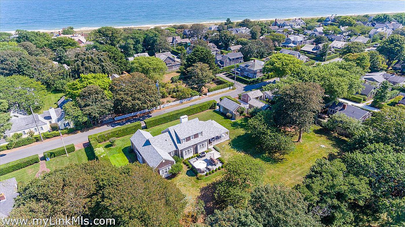 5 McKinley Avenue Nantucket MA