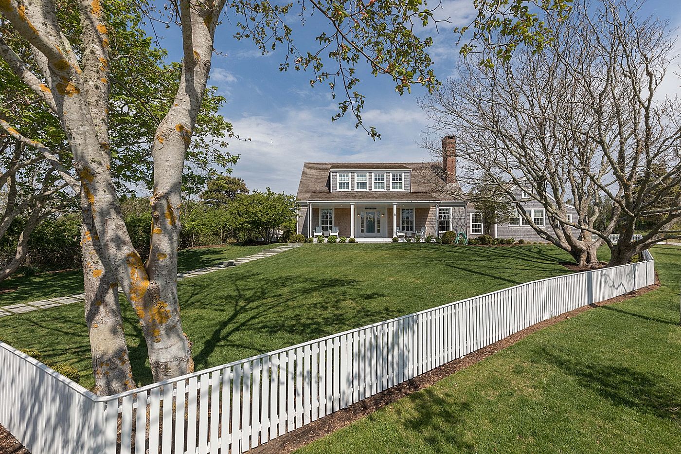81 Cliff Road Nantucket MA