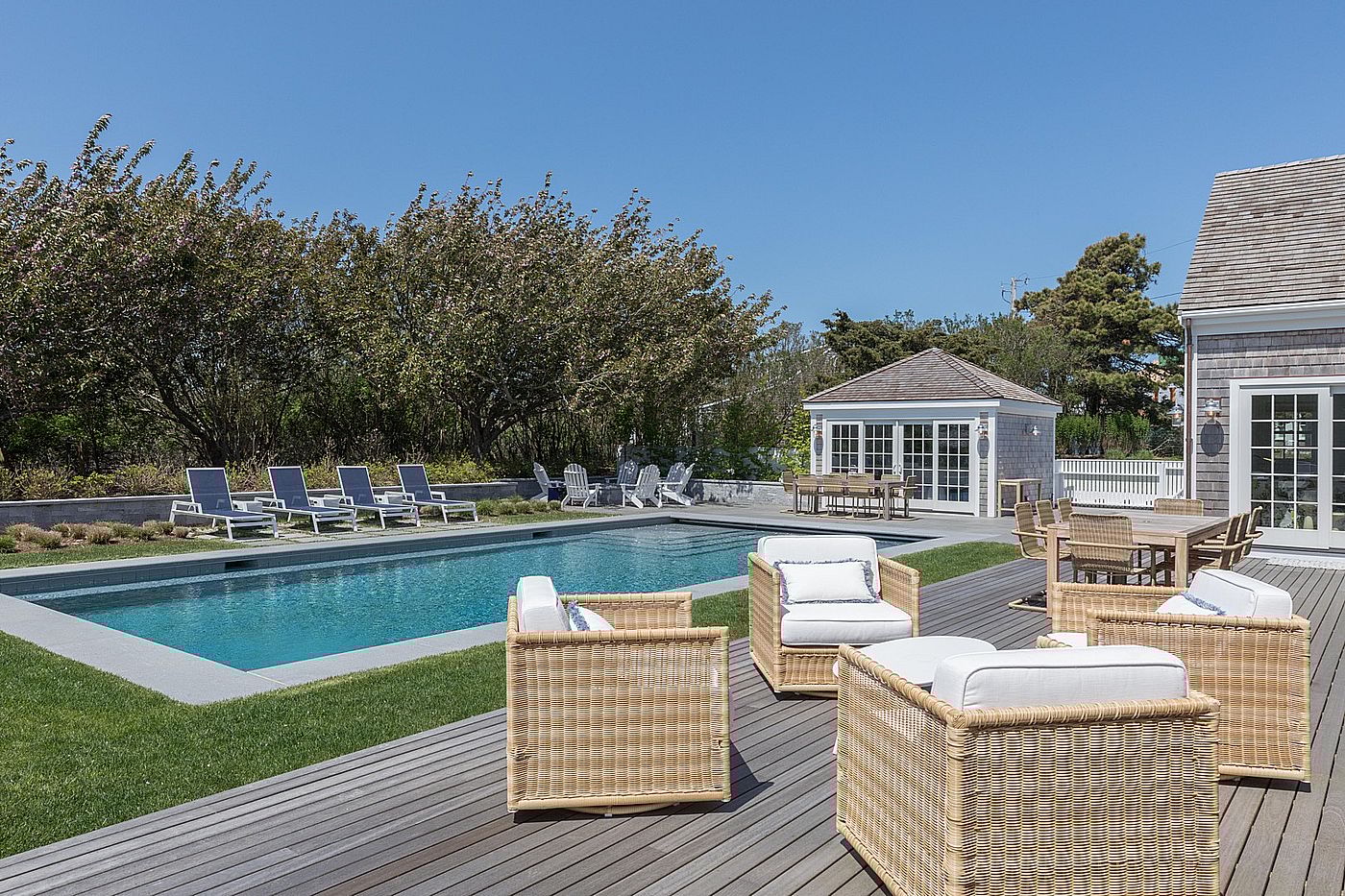 81 Cliff Road Nantucket MA