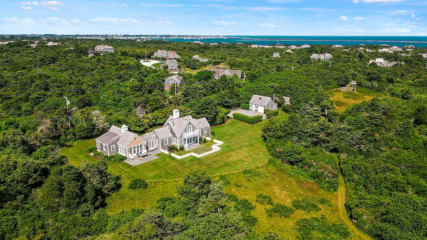 68 Shawkemo Road Nantucket MA
