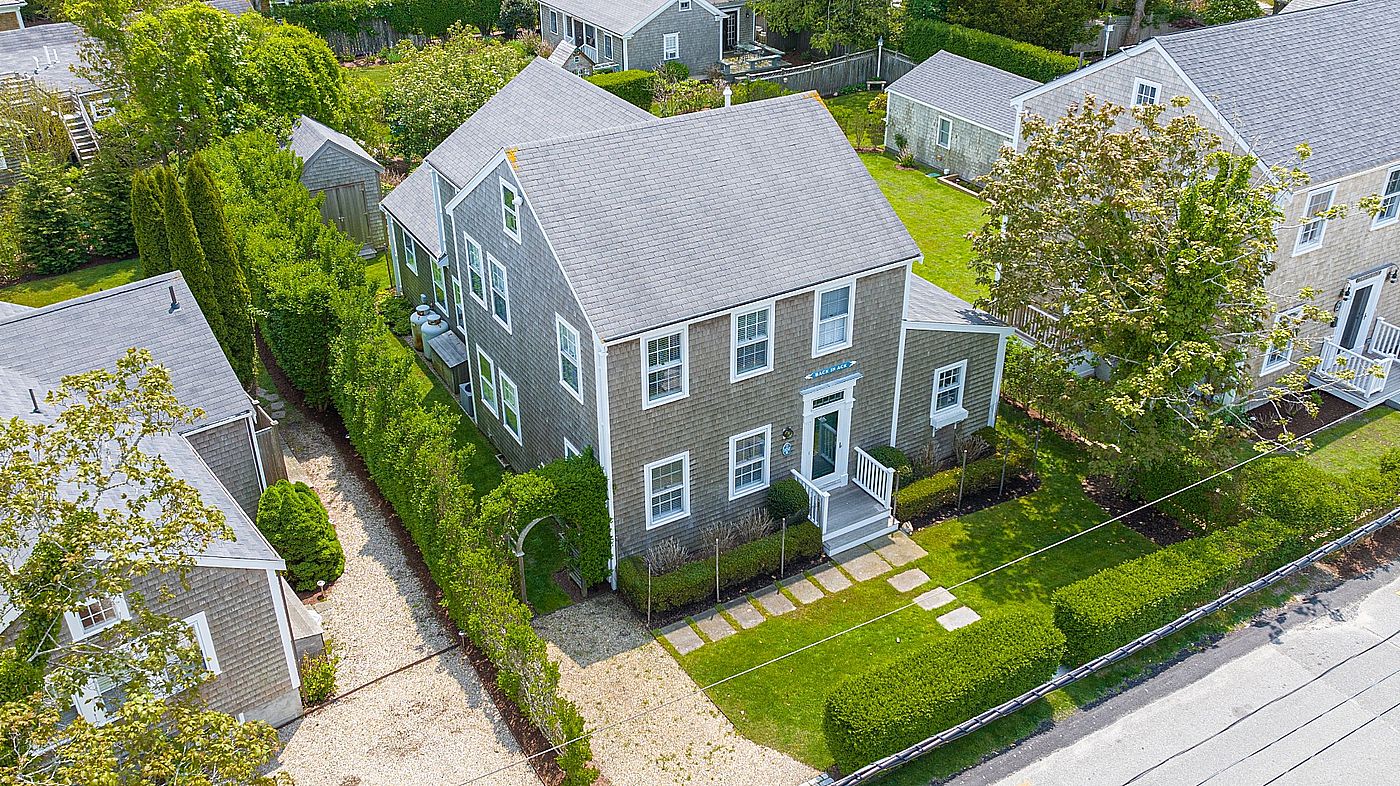 107 R Orange Street Nantucket MA