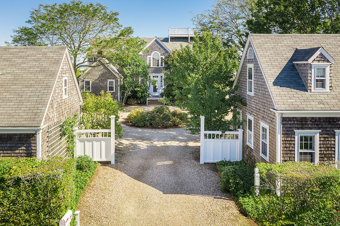 33 Cliff Road Nantucket MA