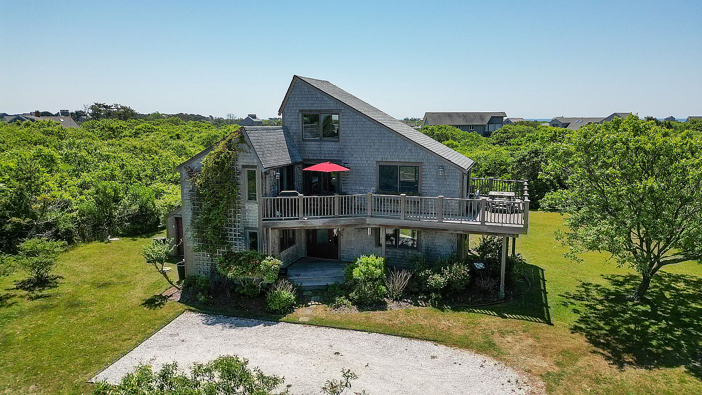 4 Starbuck Road Nantucket MA