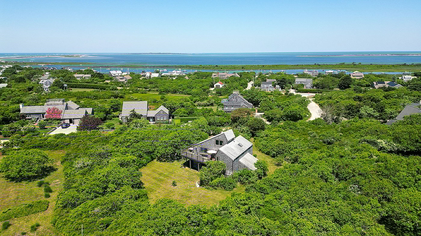 4 Starbuck Road Nantucket MA