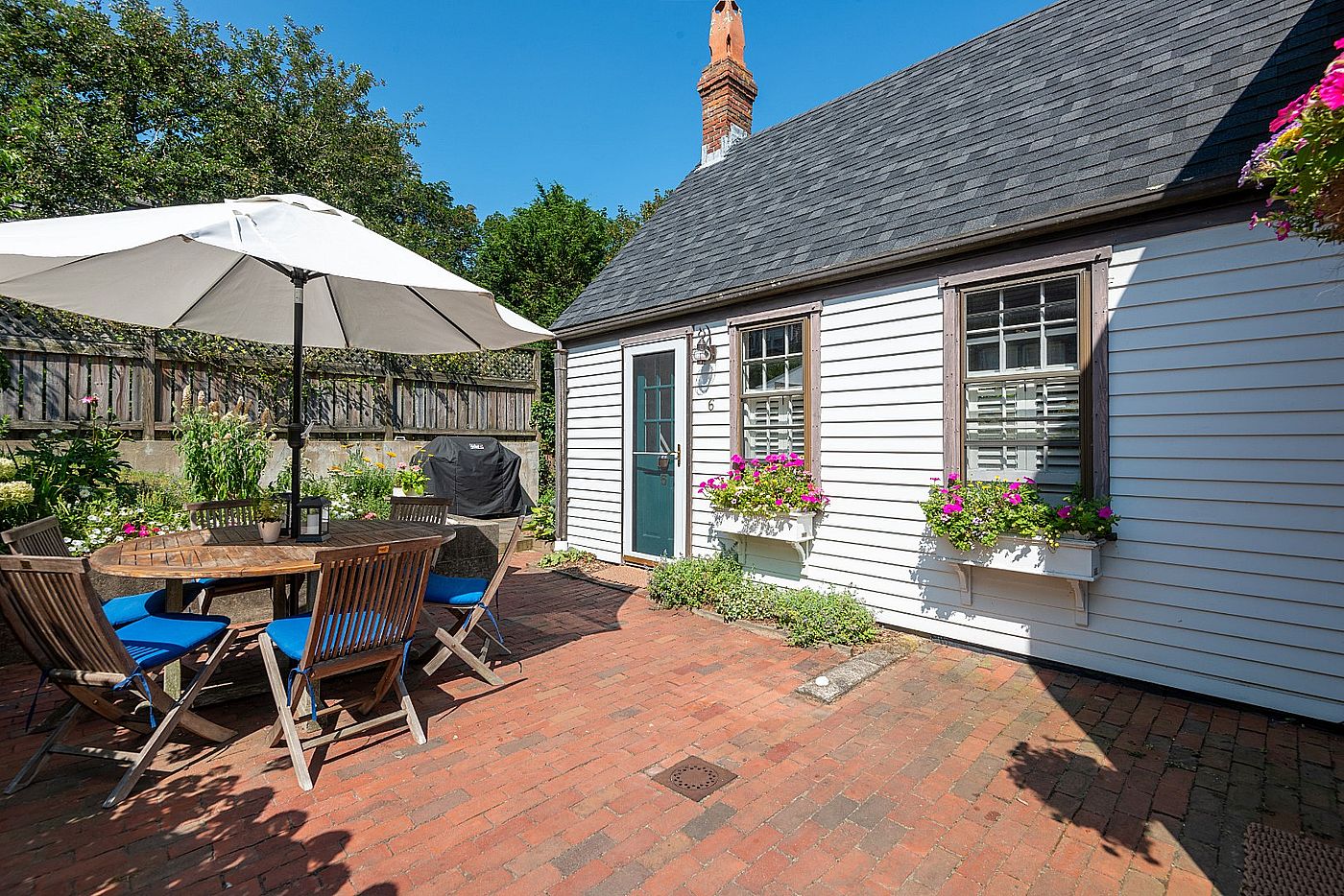 6 West York Lane Nantucket MA