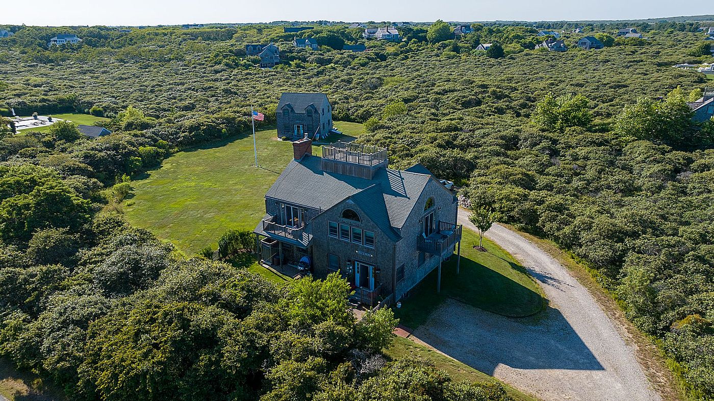 32 Flintlock Road Nantucket MA