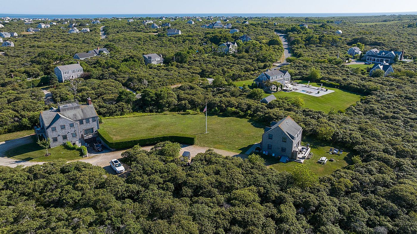 32 Flintlock Road Nantucket MA