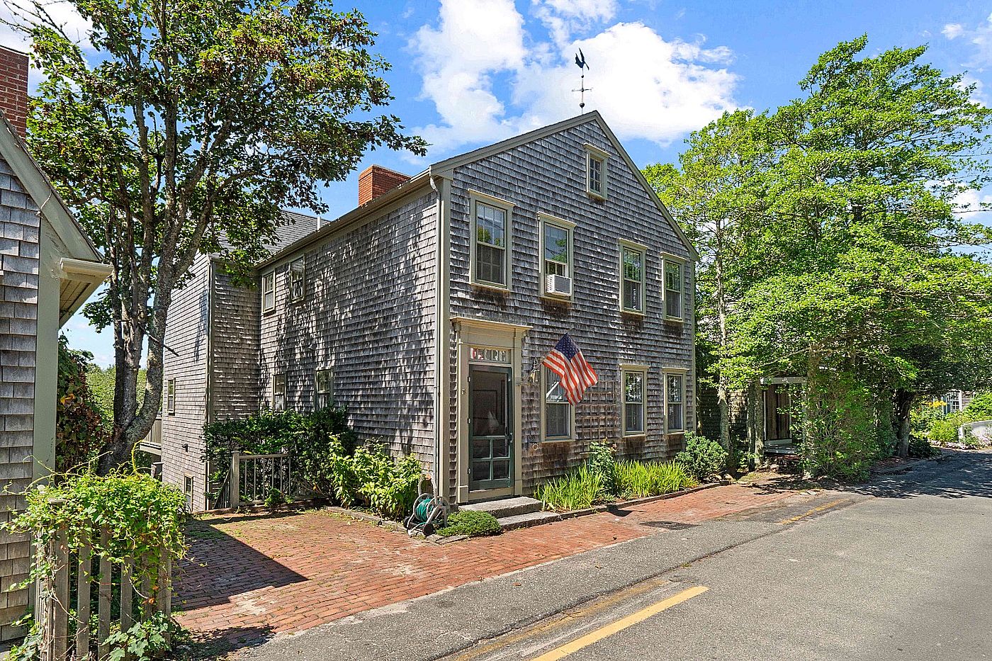 18 Lily Street Nantucket MA