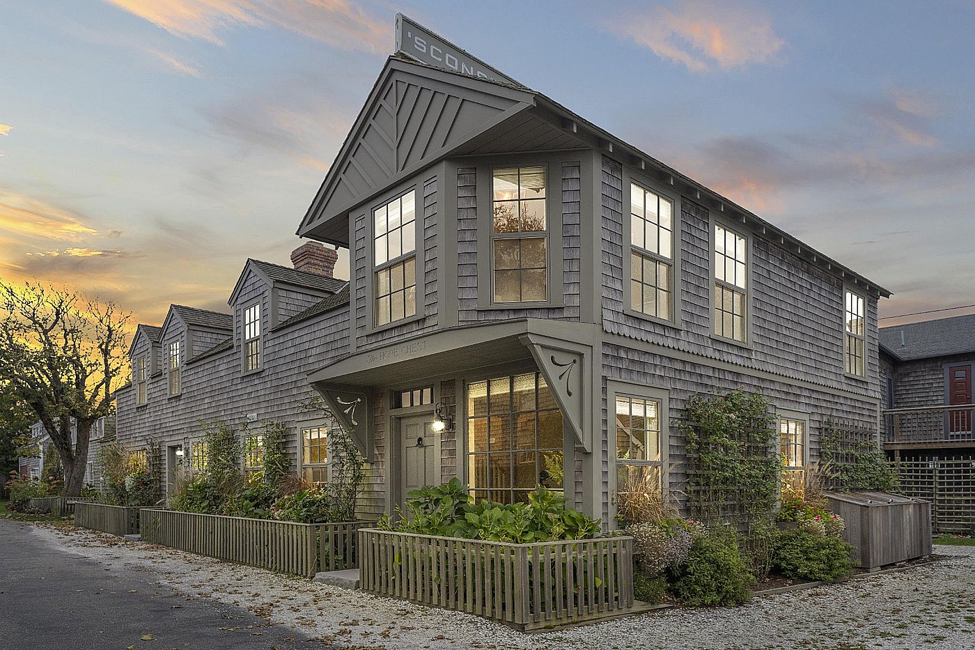 25 Broadway Nantucket MA