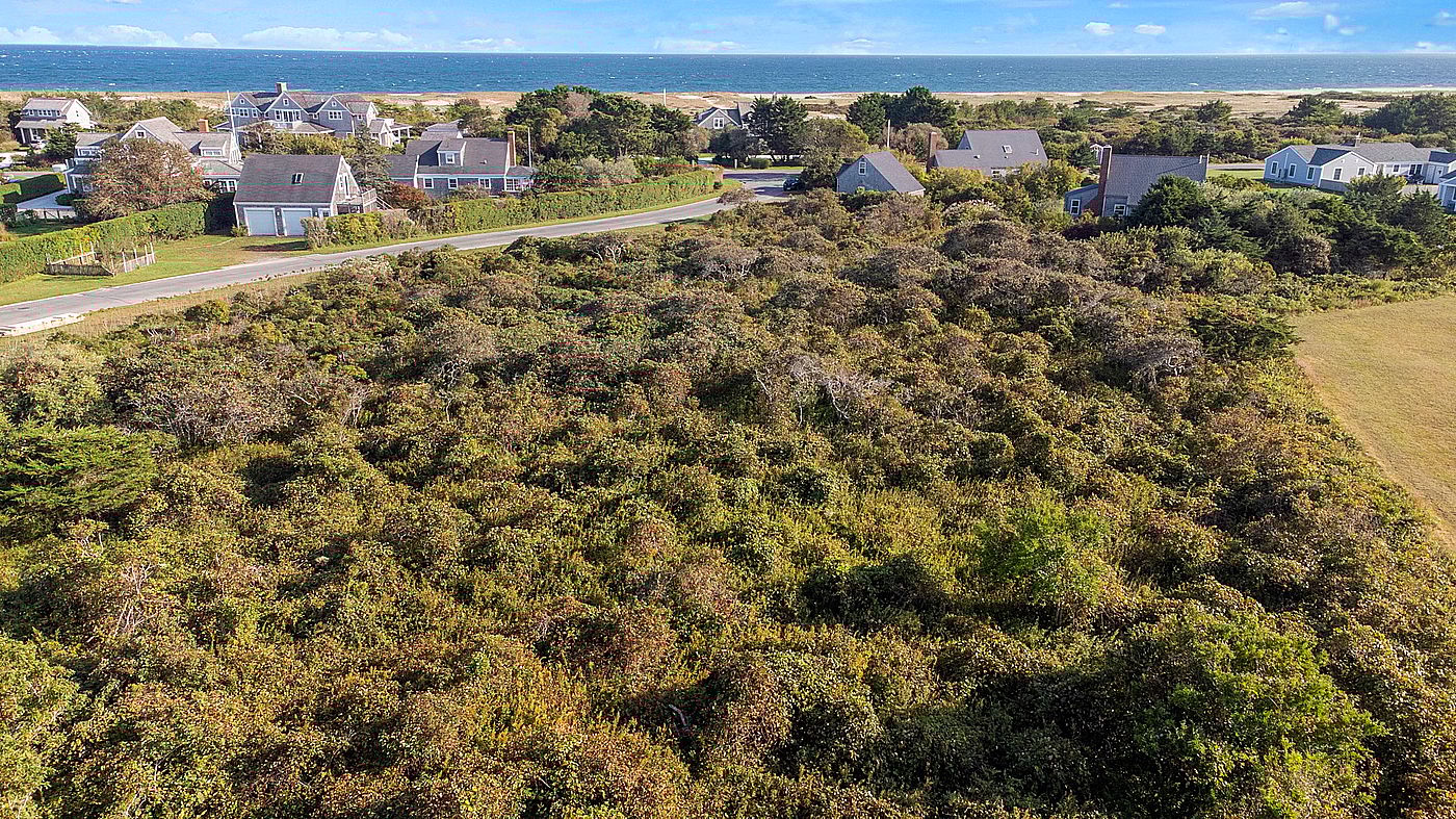 8 Cannonbury Lane Nantucket MA