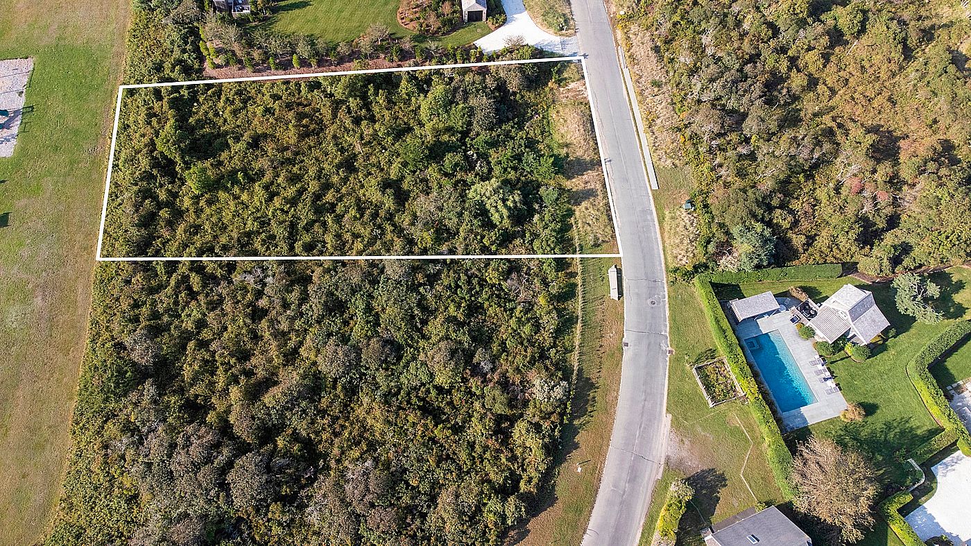 8 Cannonbury Lane Nantucket MA
