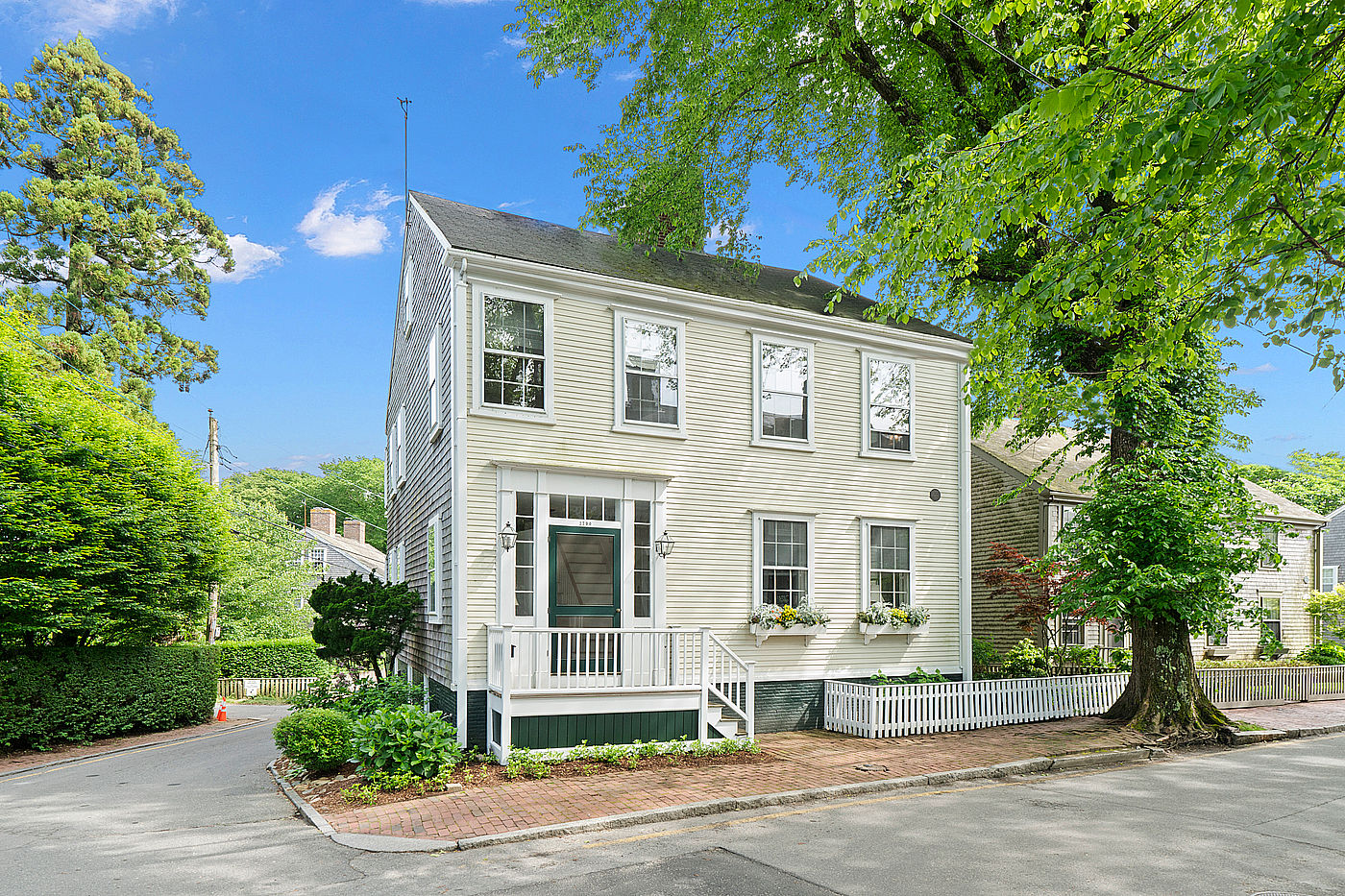 10 Milk Street Nantucket MA