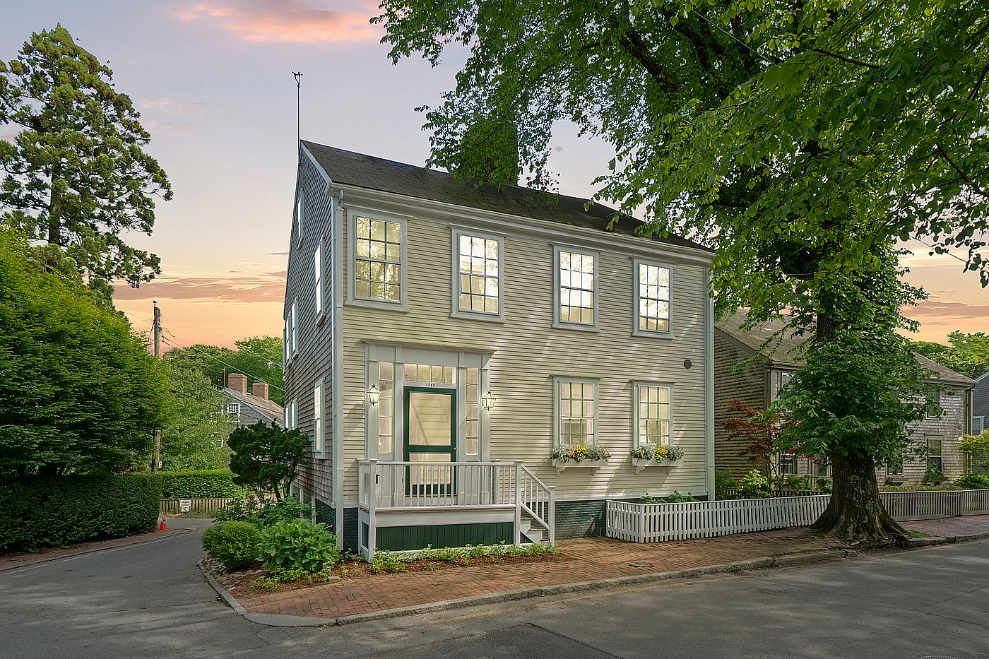 10 Milk Street Nantucket MA