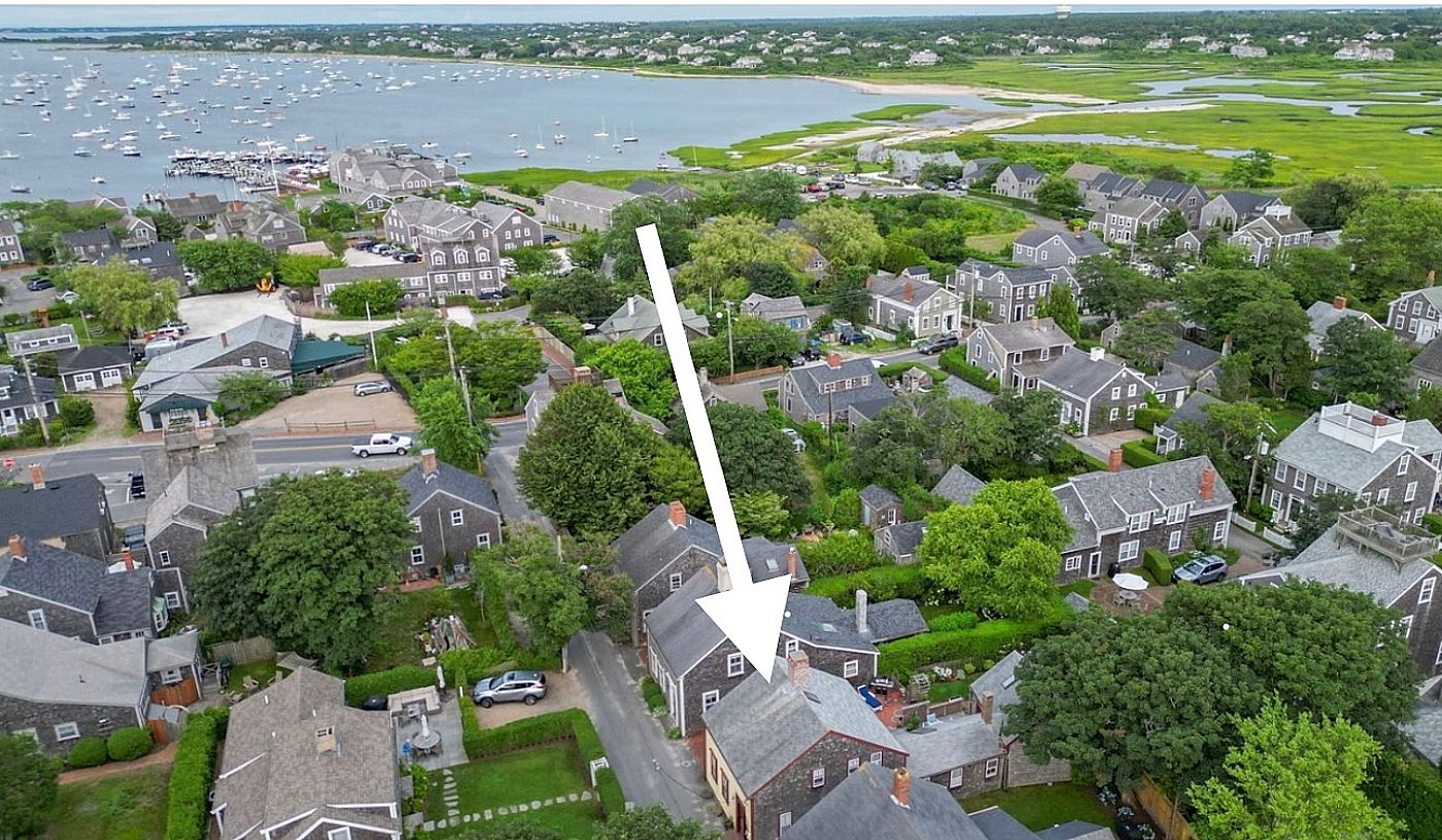6 York Street Nantucket MA
