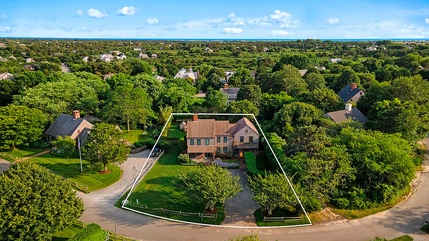 20 Meadow View Drive Nantucket MA