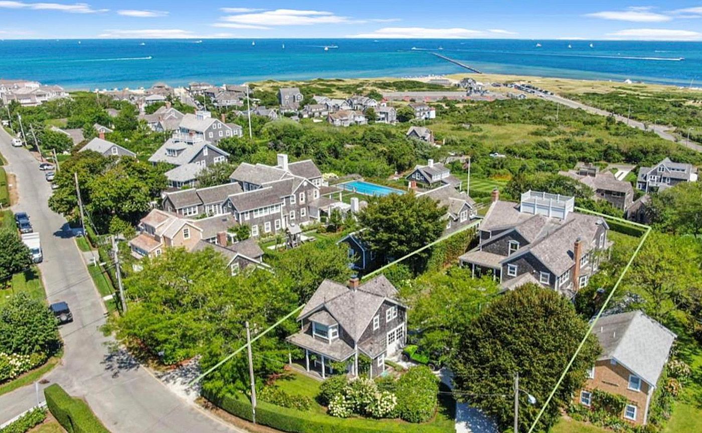 5 Grant Avenue Nantucket MA