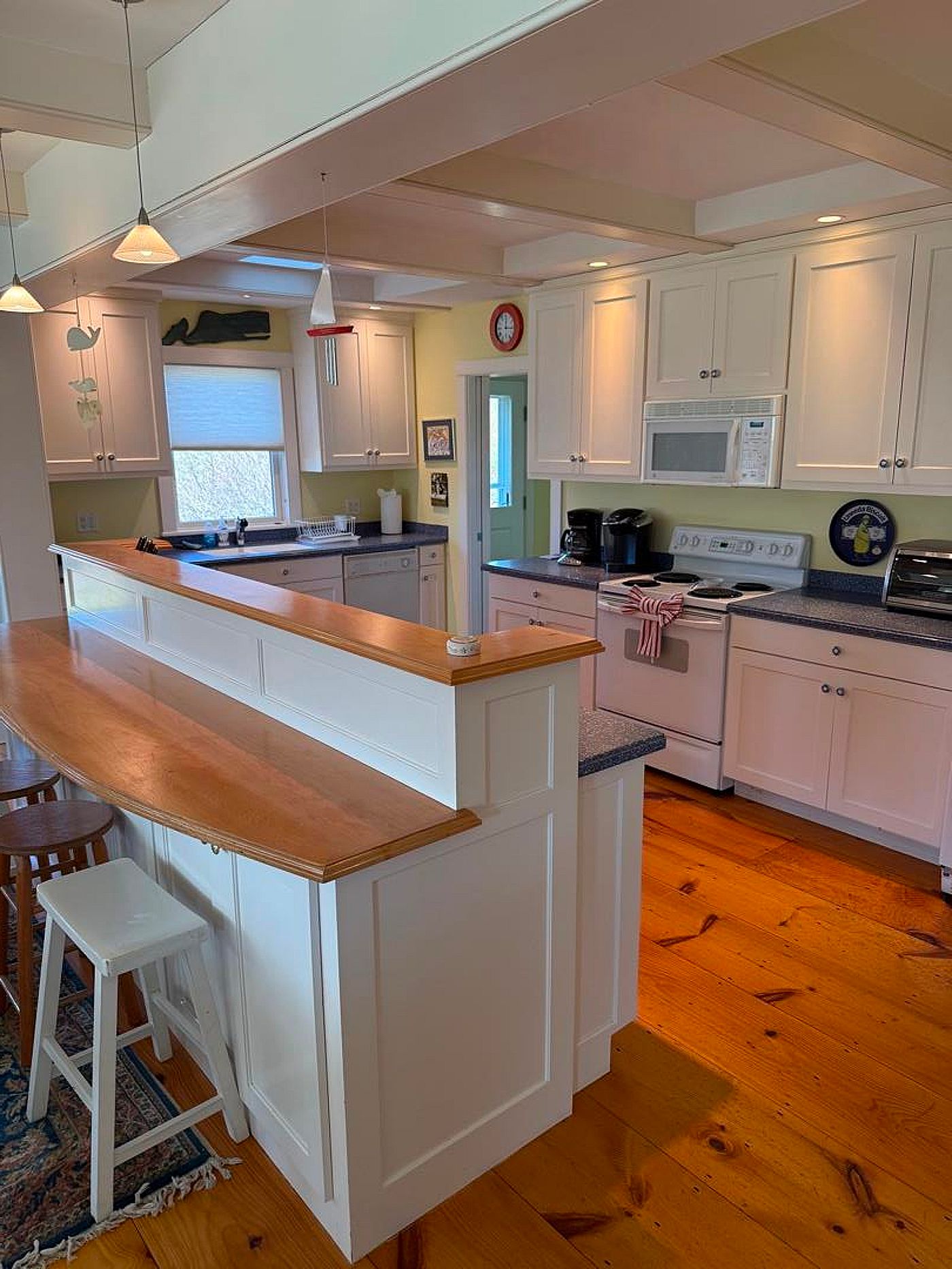 166 Cliff Road Nantucket MA