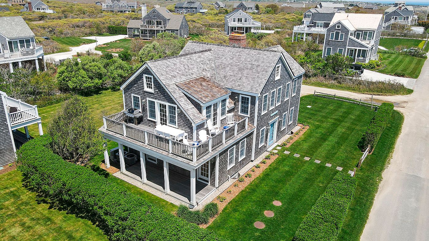 24 Wanoma Way Nantucket MA