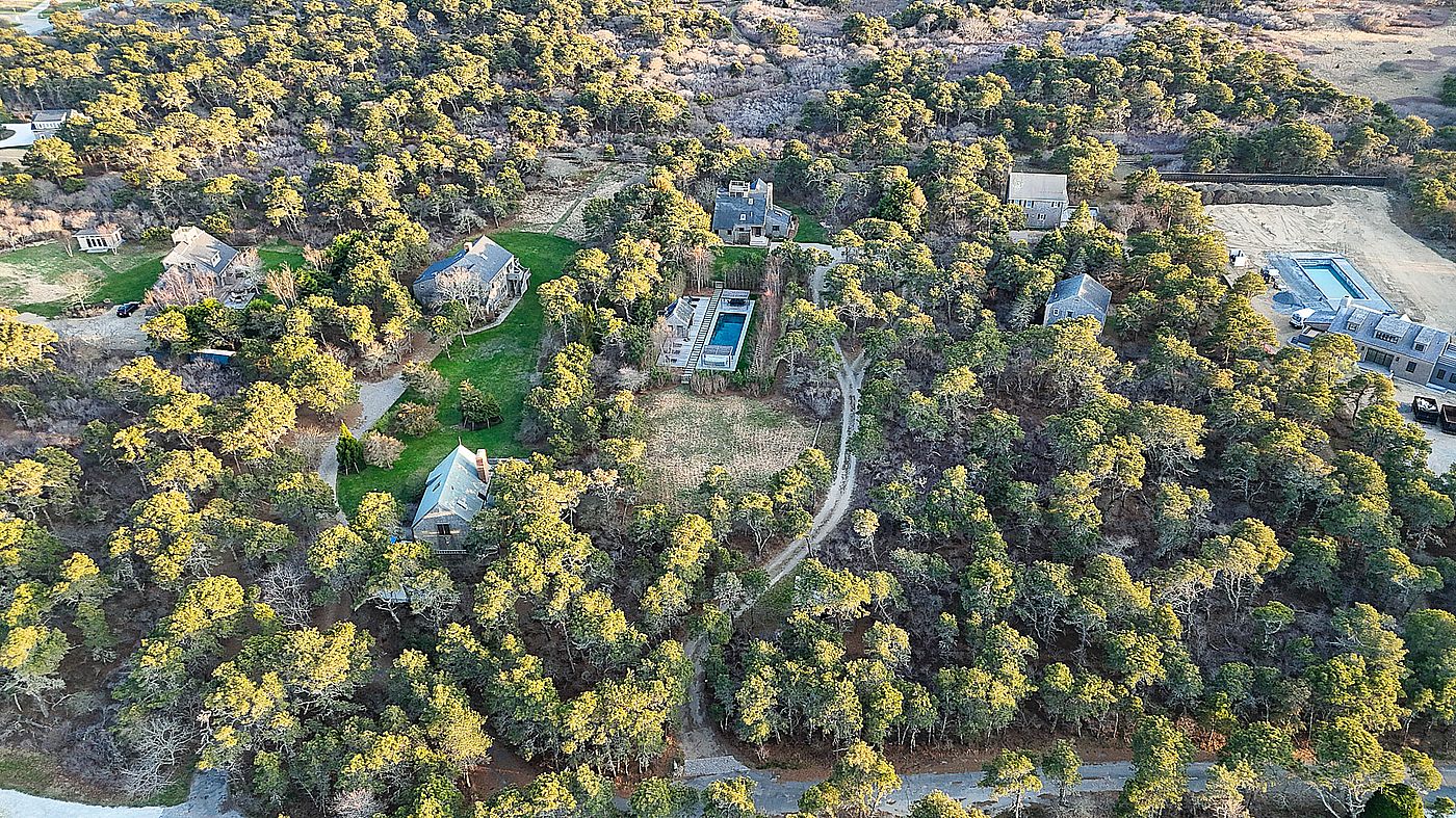 23 Pond View Drive Nantucket MA