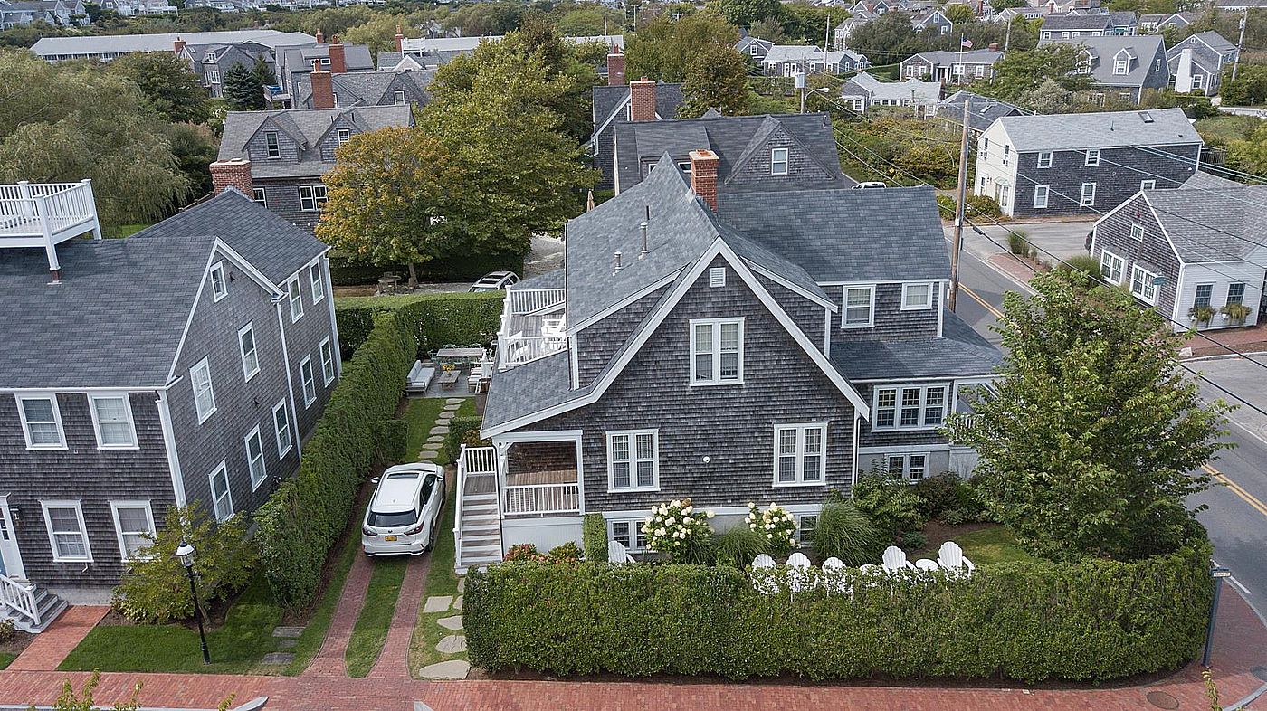 1 Dolphin Court Nantucket MA