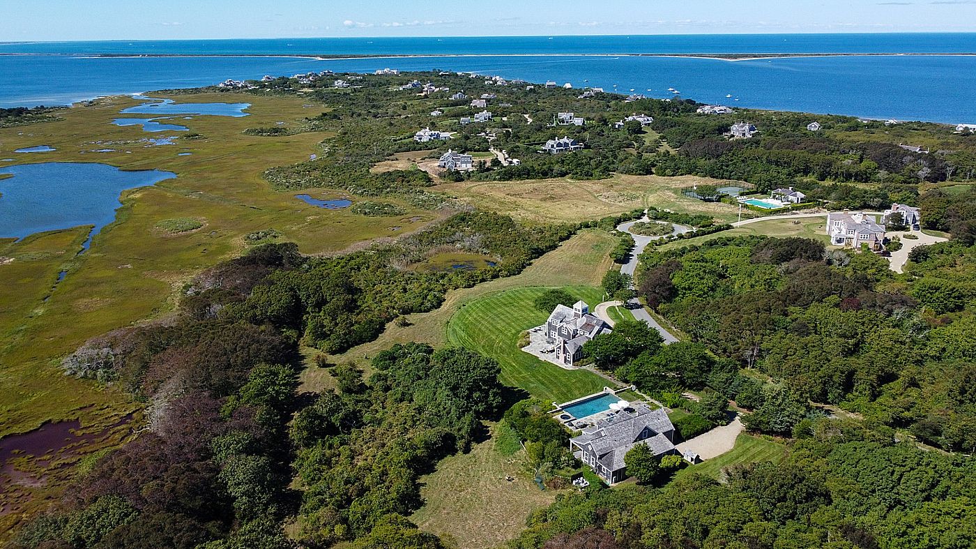 28 Medouie Creek Road Nantucket MA