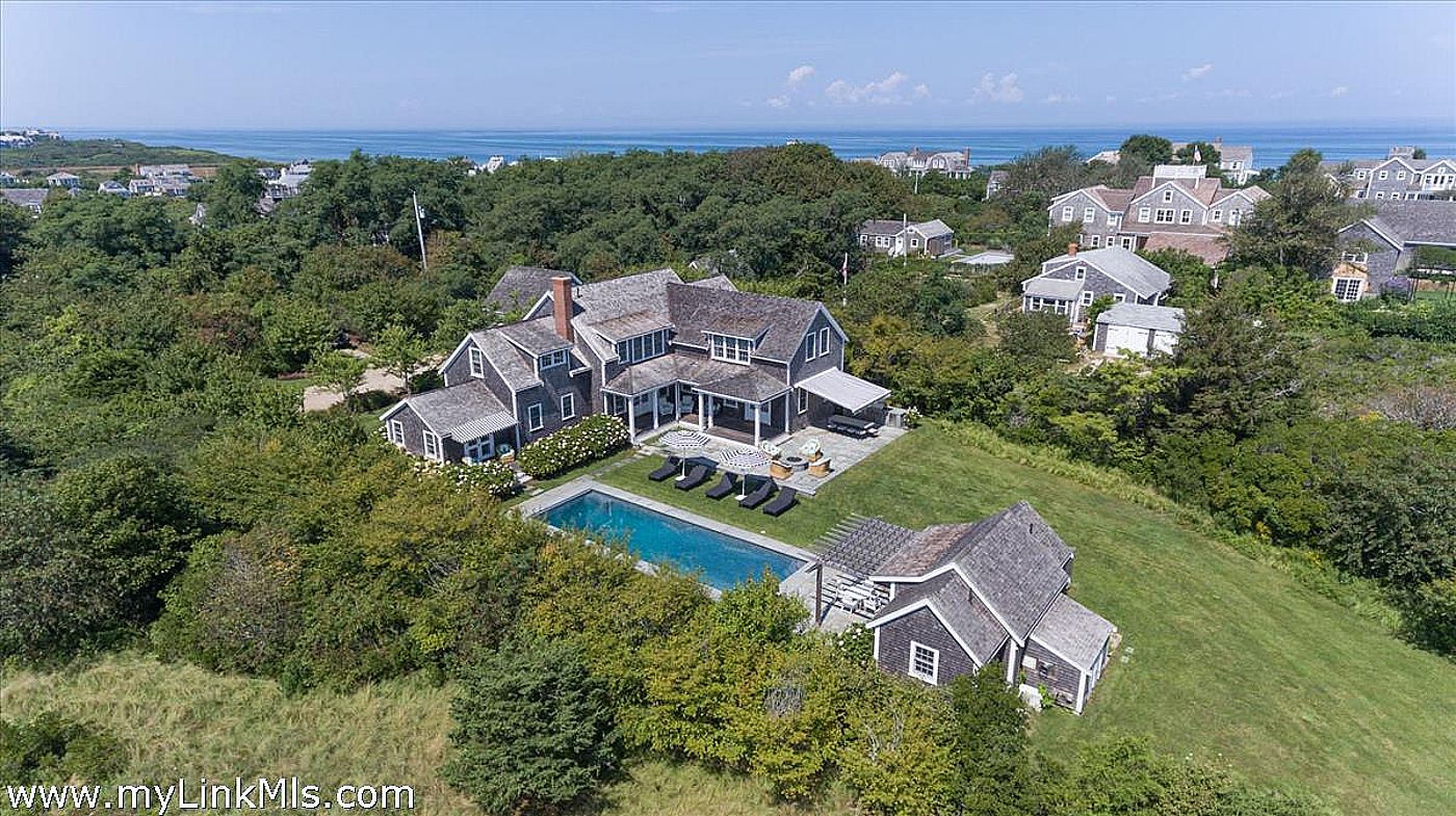 11 Hinckley Lane Nantucket MA