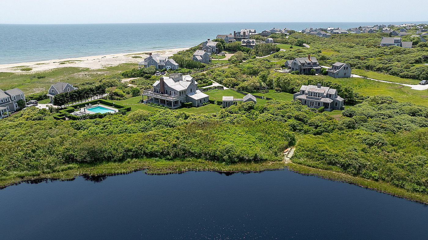 62 Wanoma Way Nantucket MA