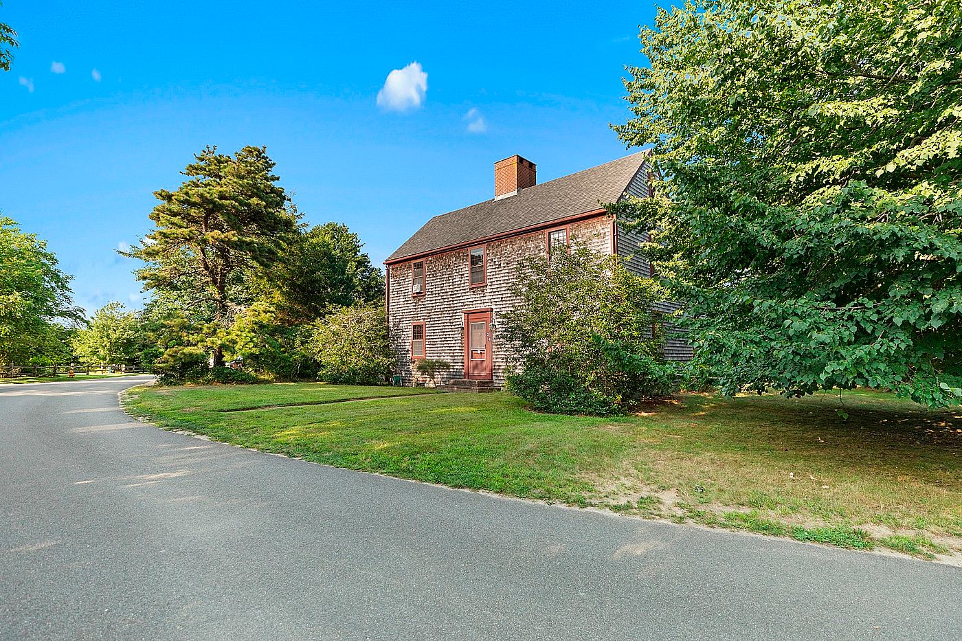 24 Meadow View Drive Nantucket MA