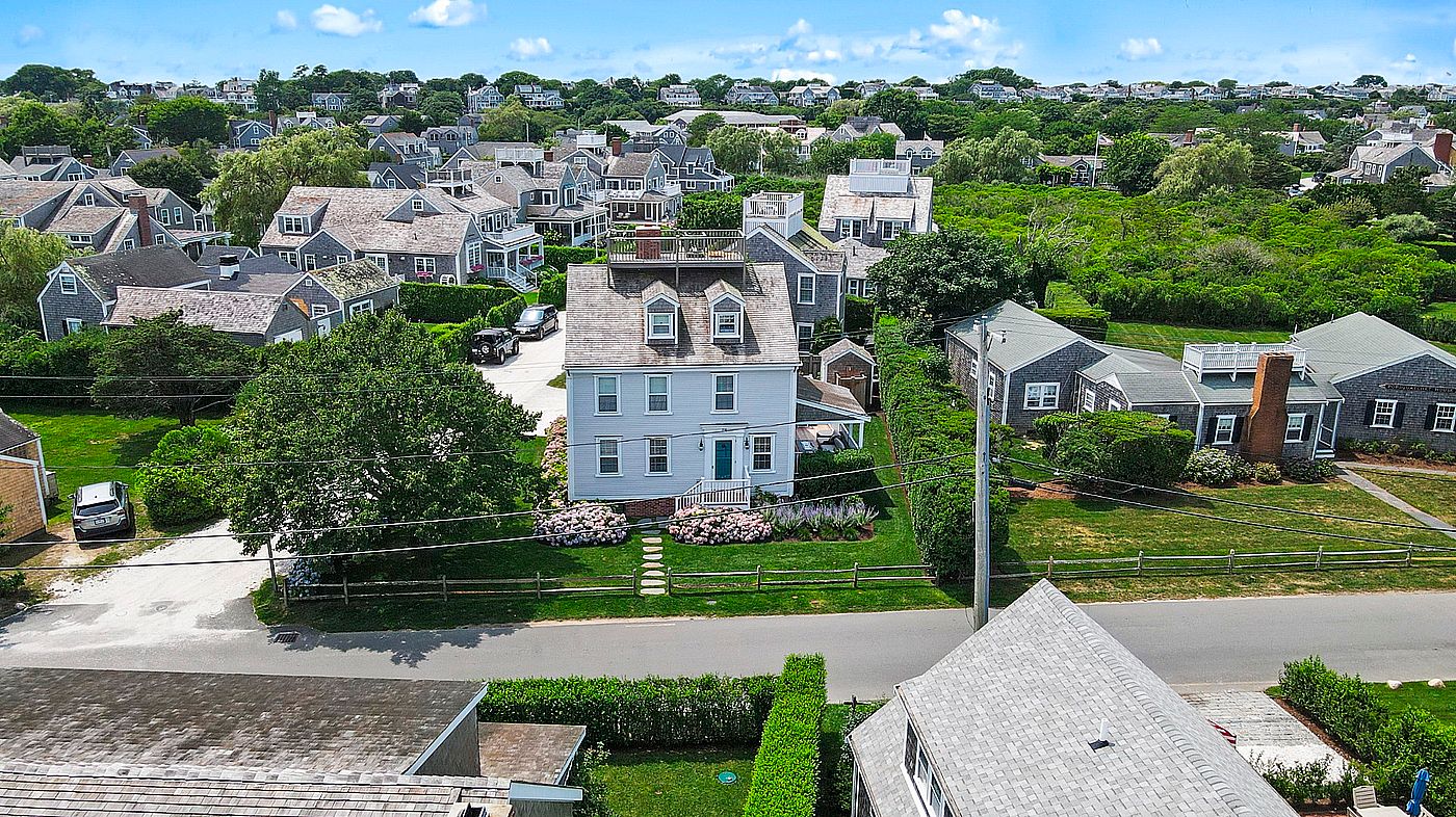 24 Walsh Street Nantucket MA