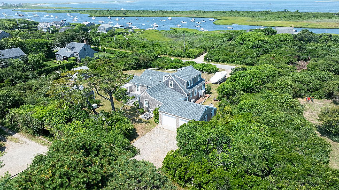 35 Tennessee Avenue Nantucket MA