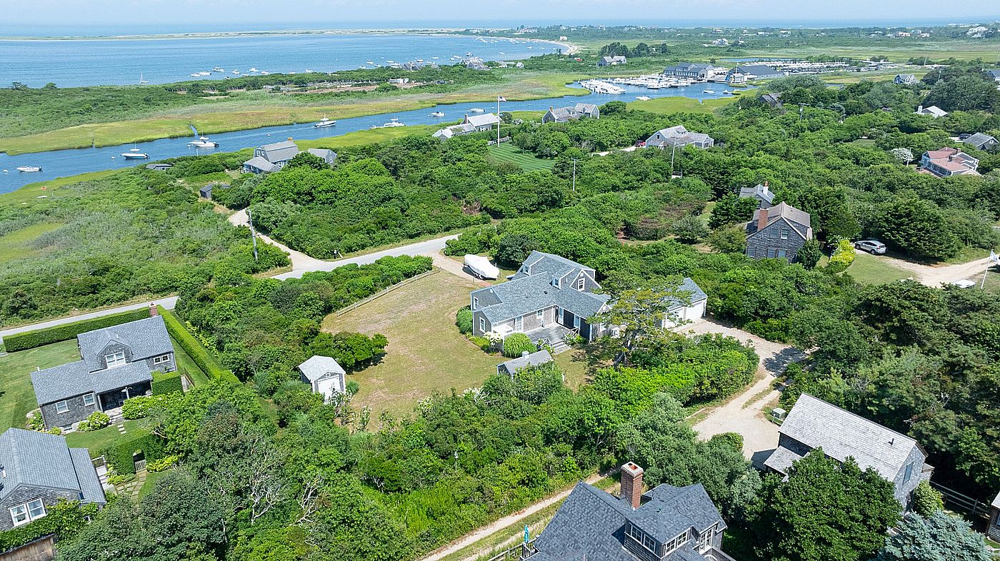 35 Tennessee Avenue Nantucket MA