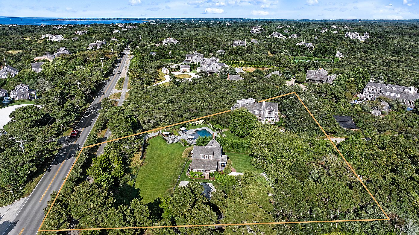 2 Drew Lane Nantucket MA