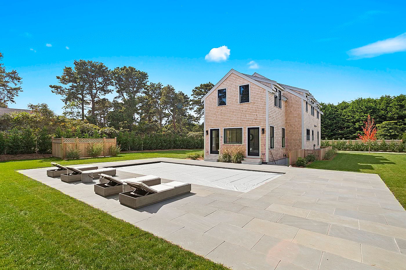 13R Evergreen Way Nantucket MA