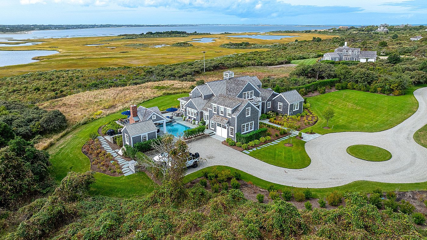 7 Weetamo Road Nantucket MA