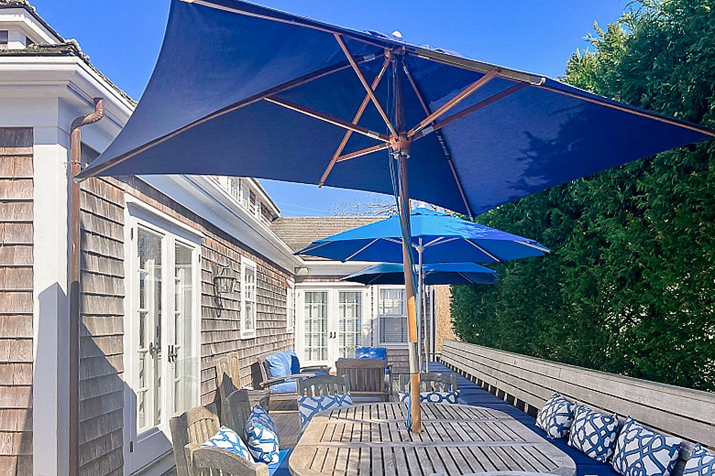 44 Liberty Street (aka 2 Brocks Court) Nantucket MA