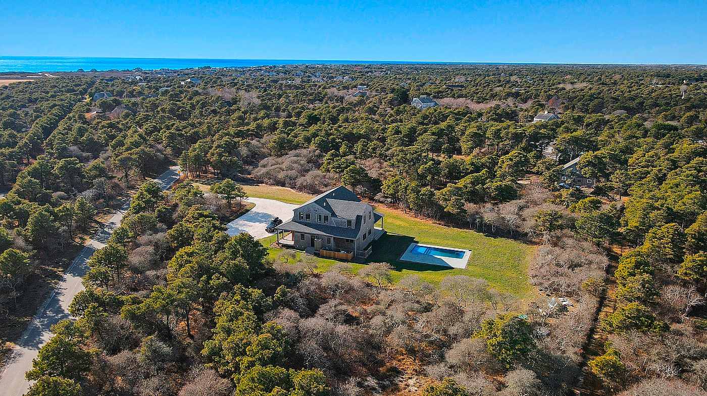 38 Monohansett Road Nantucket MA