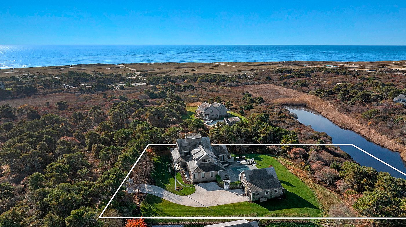 2A Morgan Square Nantucket MA