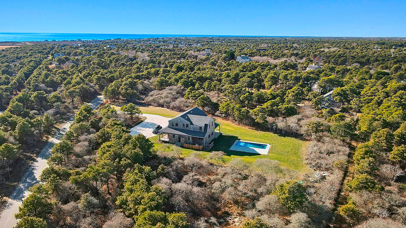 38 Monohansett Road Nantucket MA
