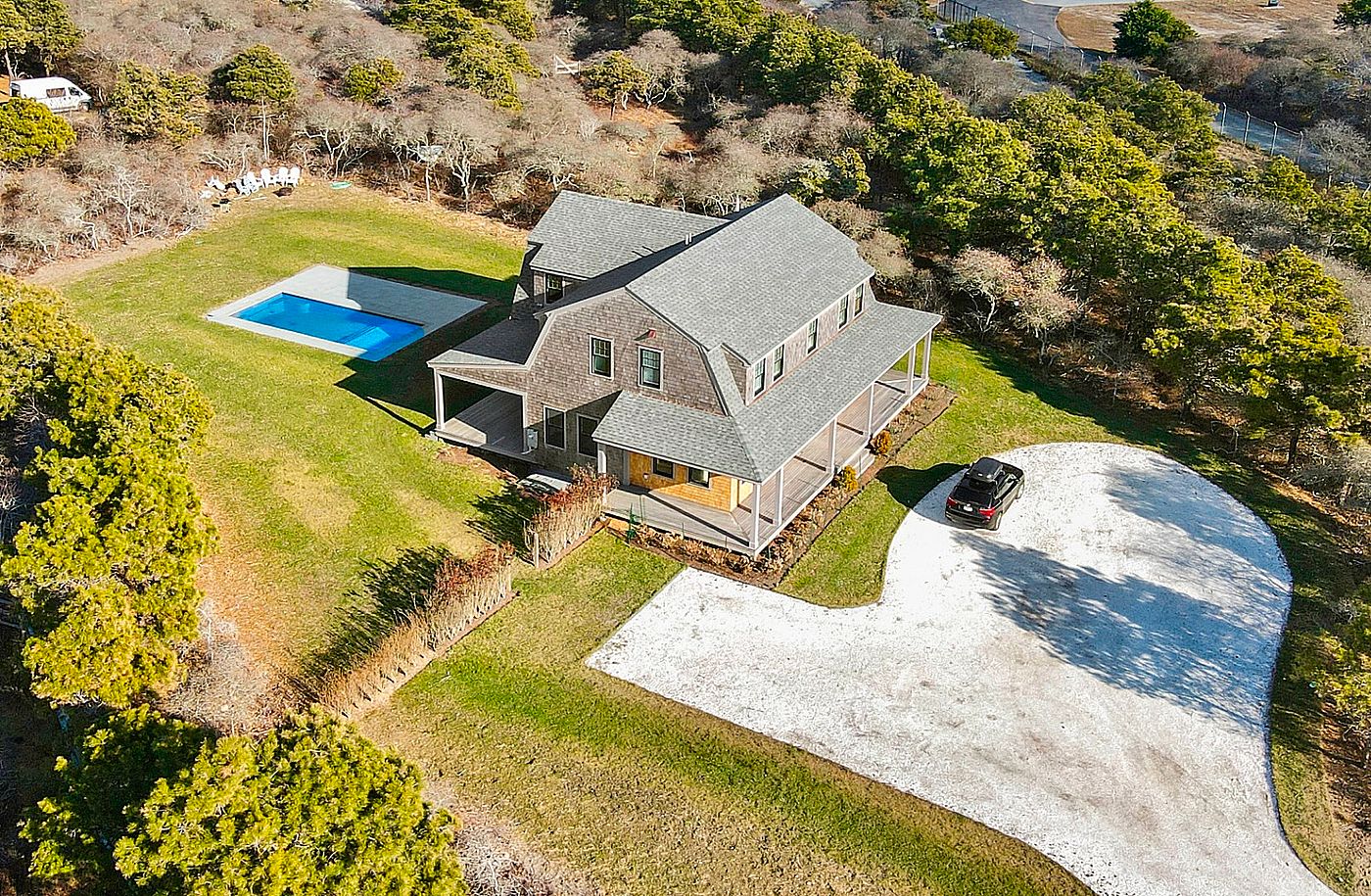 38 Monohansett Road Nantucket MA