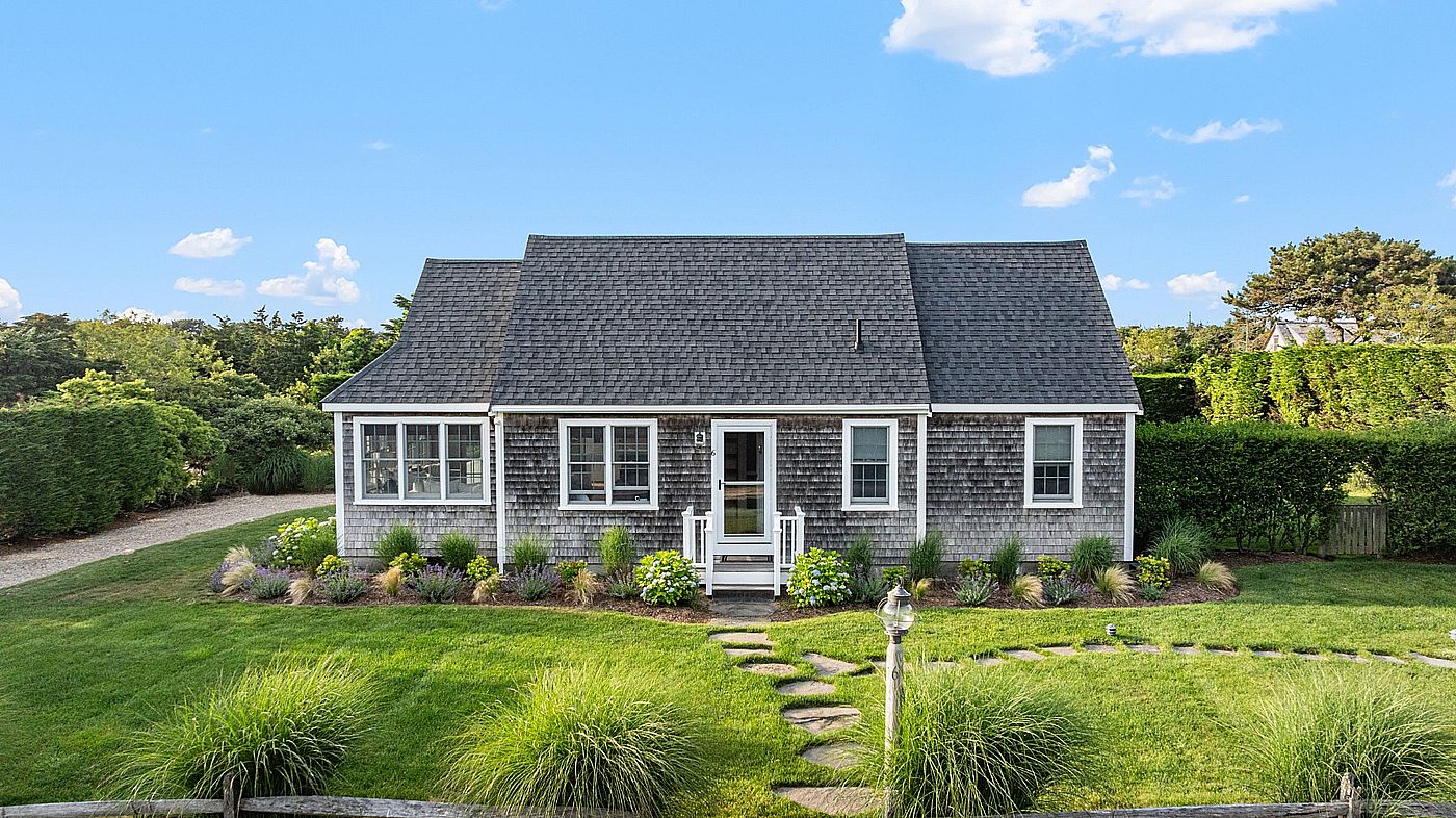 6 Nonantum Avenue Nantucket MA